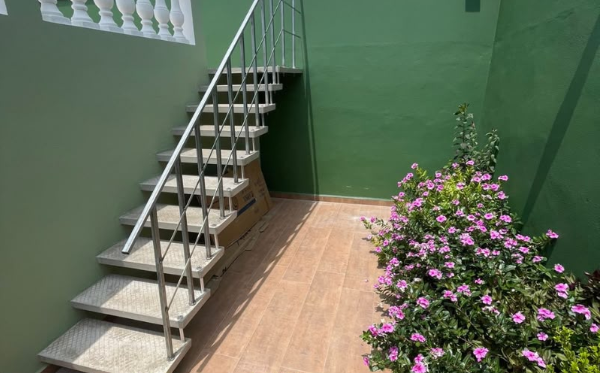 Escada Pré-Moldada Vale a Pena?