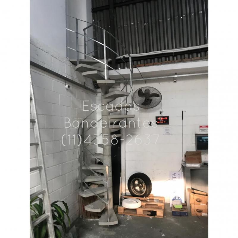 Corrimão de ferro galvanizado simples