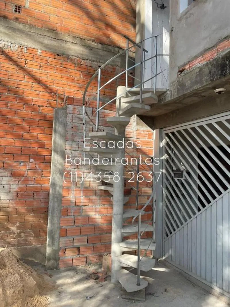 Corrimão de ferro para escada caracol