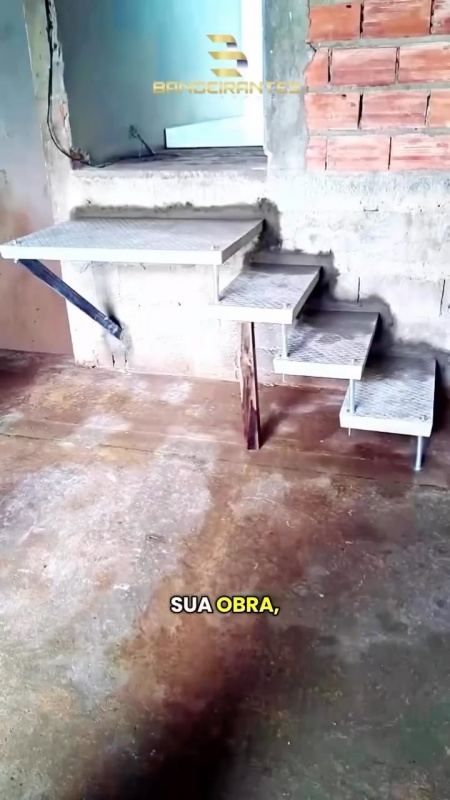 MÍDIAS SOCIAIS